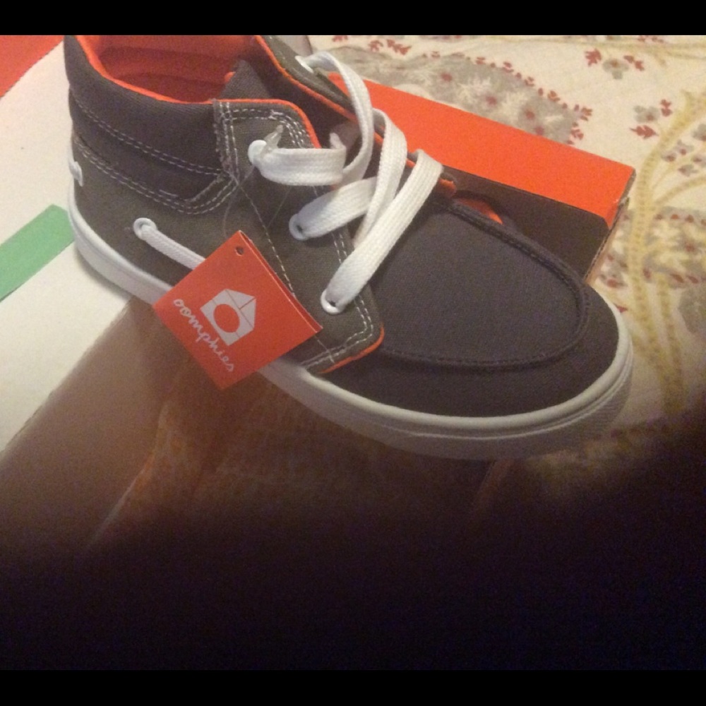 Super  Cute Little Man’s Sneakers in Box